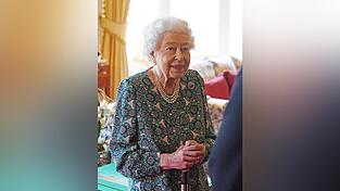 Königin Elizabeth II. ist bei den Briten sehr beliebt. Königin Elizabeth II. ist bei den Briten sehr beliebt.