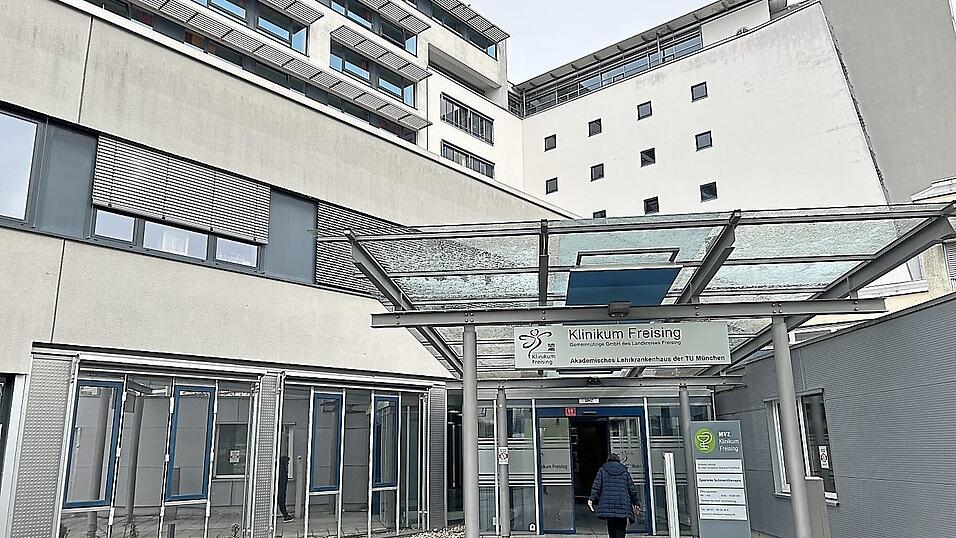 Das Freisinger Klinikum ist Teil eines Netzwerks, in dem zehn Geburtskliniken in Bayern durch eine 24-stündige telemedizinische Versorgung zusammengeschlossen sind. Das Freisinger Klinikum ist Teil eines Netzwerks, in dem zehn Geburtskliniken in Bayern durch eine 24-stündige telemedizinische Versorgung zusammengeschlossen sind.