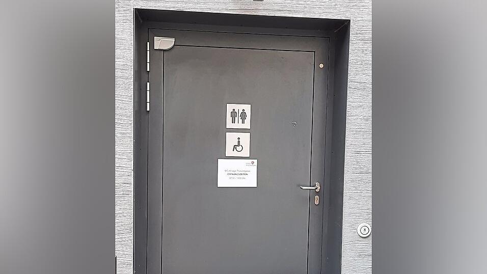 Etwas versteckt in der Trunzergasse. Die wohl sauberste Toilette.