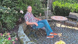Ein bisschen Japan-Gefühl im Garten: Horst Bresele beschäftigt sich seit 1981 mit fernöstlicher Kultur. Ein bisschen Japan-Gefühl im Garten: Horst Bresele beschäftigt sich seit 1981 mit fernöstlicher Kultur.