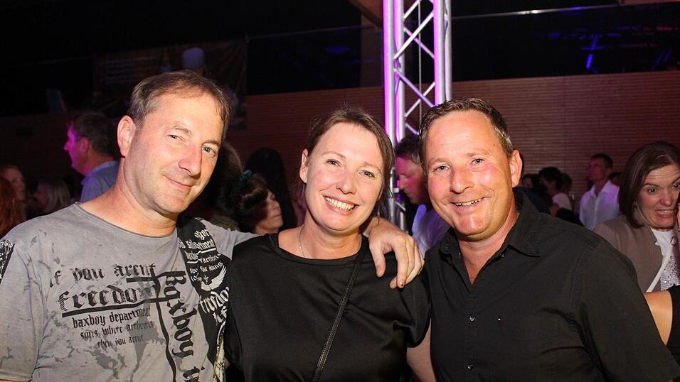 Auf der Eskara &Uuml;30-Party in Essenbach war wieder viel los.