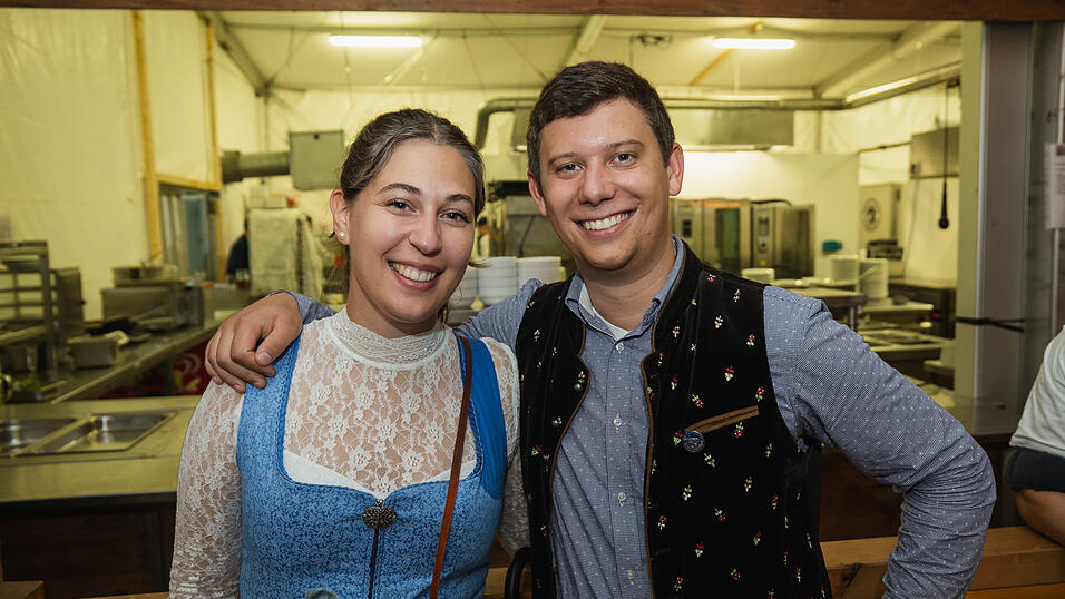 Die Partybilder vom Sonntag, 18. August, aus dem Festzelt Weckmann. Die Partybilder vom Sonntag, 18. August, aus dem Festzelt Weckmann.
