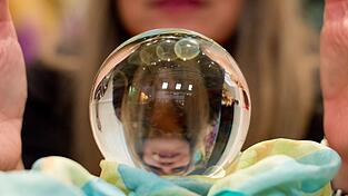 Wahrsager hatten auch 2025 nur wenige Treffer. (Archivbild) Wahrsager hatten auch 2025 nur wenige Treffer. (Archivbild)