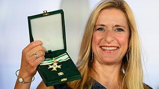 Stefanie Hertel hat den S&auml;chsischen Verdienstorden erhalten.