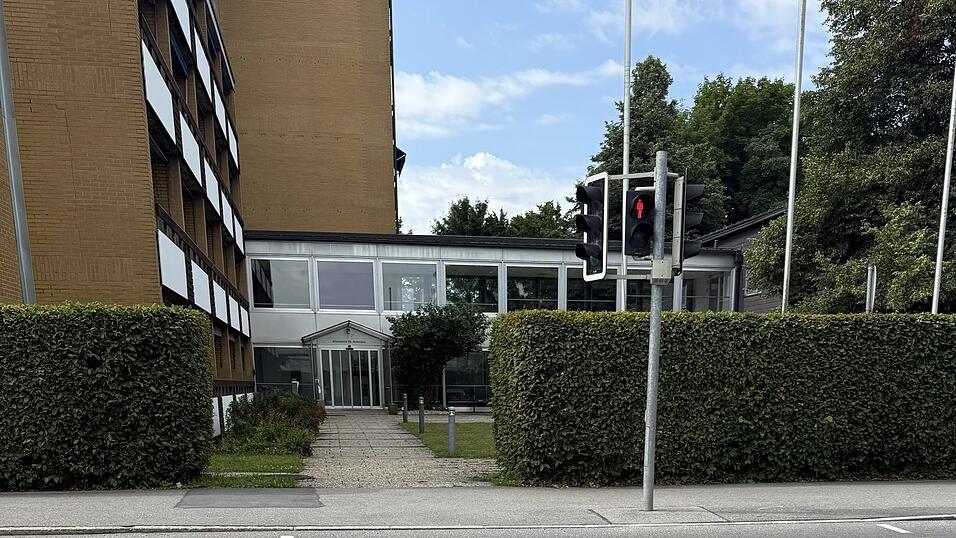 Das inzwischen geschlossene Pflegeheim in Osterhofen.&nbsp;