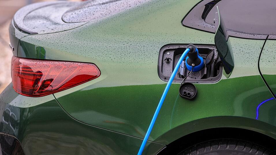 BMW liegt bei den Elektroauto-Neuzulassungen 2025 auf Platz zwei. (Archivbild) BMW liegt bei den Elektroauto-Neuzulassungen 2025 auf Platz zwei. (Archivbild)