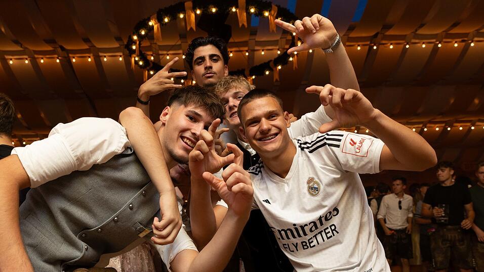 Die Partybilder vom Montag, 10. August, aus dem Festzelt Nothaft.
