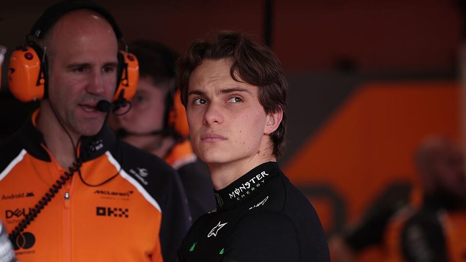 Oscar Piastri verlor nach einem frühen Unfall weiter an Boden im Titelrennen. Oscar Piastri verlor nach einem frühen Unfall weiter an Boden im Titelrennen.