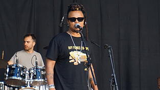 Butter Funk Family aus Los Angeles auf der B&uuml;hne im Thon-Dittmer-Palais.