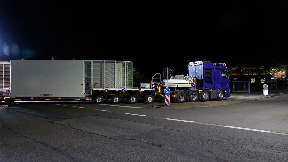 In den vergangenen Wochen fuhren schon mehrere Castor-Transporte durch Nordrhein-Westfalen. (Archivbild) In den vergangenen Wochen fuhren schon mehrere Castor-Transporte durch Nordrhein-Westfalen. (Archivbild)