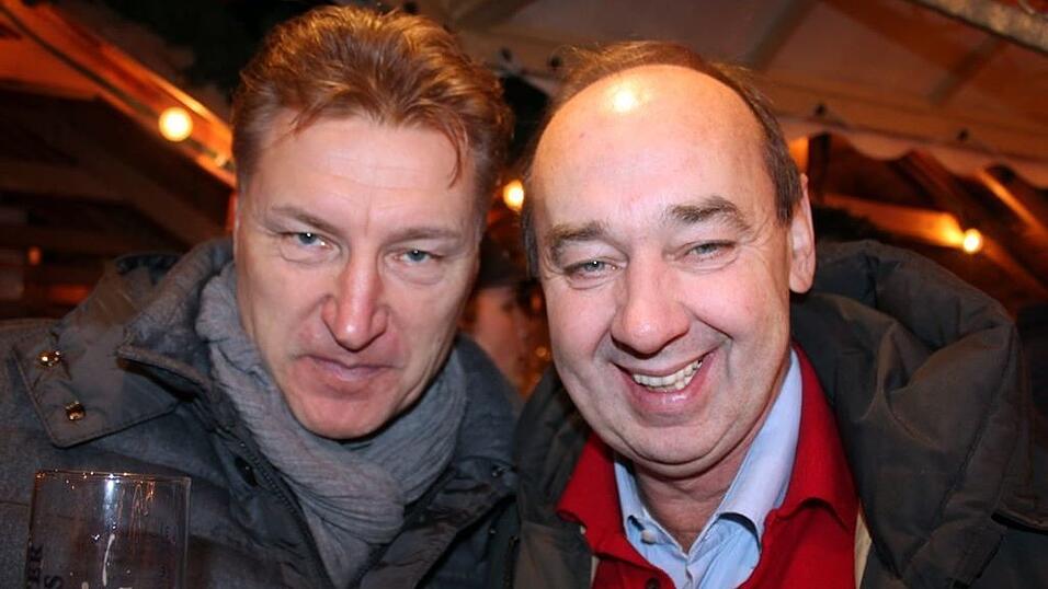 Bei einem schweren Unfall in der Gemeinde Frontenhausen sind zwei Menschen verletzt worden. Bei einem schweren Unfall in der Gemeinde Frontenhausen sind zwei Menschen verletzt worden.