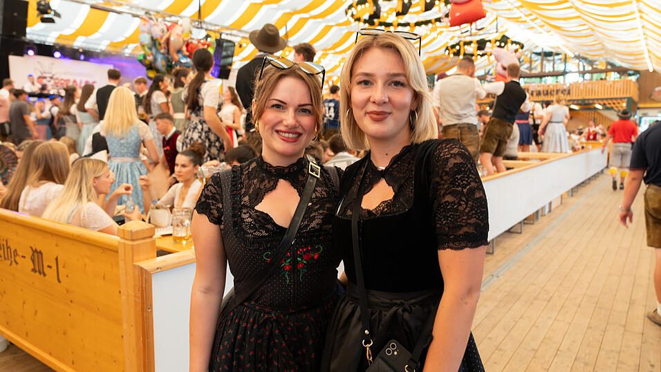 Die Partybilder vom Montag, 12. August 2024, aus dem Festzelt Nothaft. Die Partybilder vom Montag, 12. August 2024, aus dem Festzelt Nothaft.