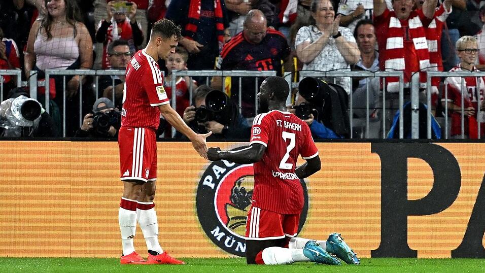 Dayot Upamecano (r) erzielte das erste Tor der neuen Saison. Dayot Upamecano (r) erzielte das erste Tor der neuen Saison.