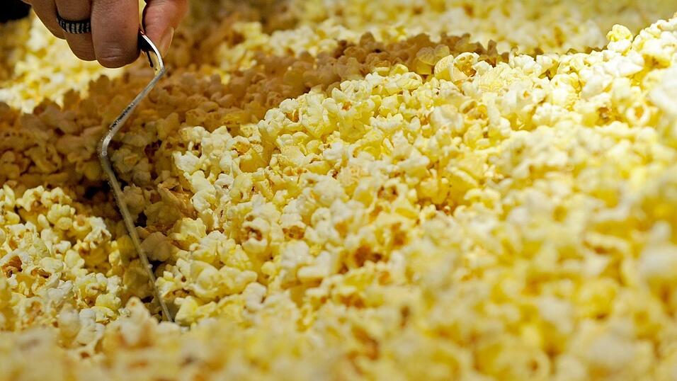 Abnehmwillige sollten am S&uuml;&szlig;igkeitenstand bei den Knabbereien eher zum Popcorn greifen als zu gebrannten Mandeln.
