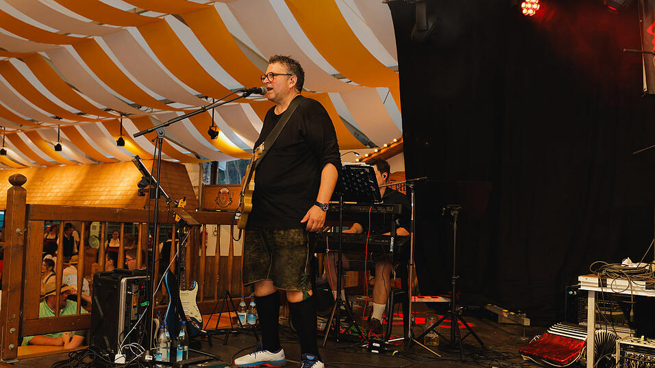 Die Partybilder vom Dienstag, 13. August 2024, aus dem Festzelt Nothaft. Die Partybilder vom Dienstag, 13. August 2024, aus dem Festzelt Nothaft.