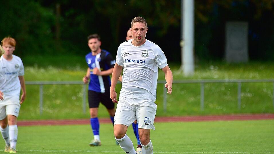 Bogens Tobias Gayring ist vom BFV-Sportgericht nur f&uuml;r ein Spiel gesperrt worden und gegen Bad K&ouml;tzting also dabei.