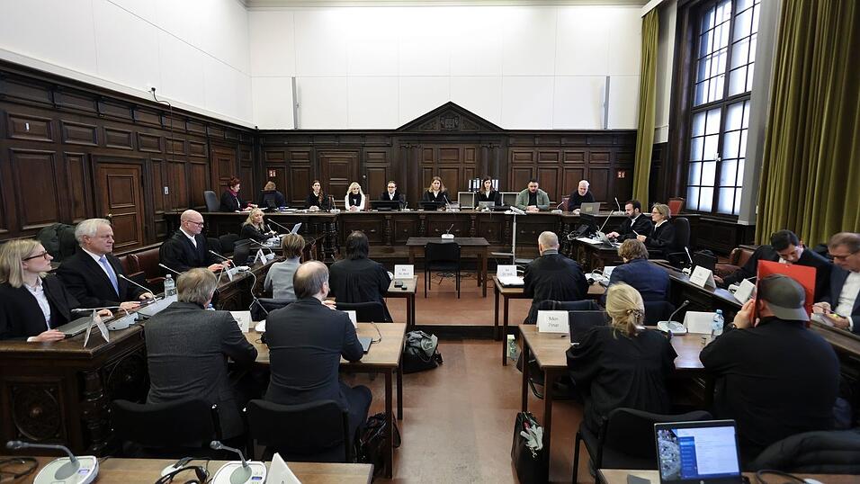 Zum sechsten Mal wird der mutma&szlig;liche Chef der Entf&uuml;hrer vom Gericht befragt.