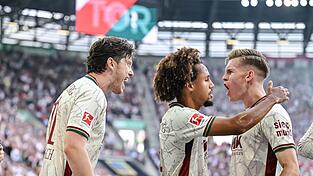 Anton Kade (r) brüllt seine Freude nach seinem 2:0 heraus. Anton Kade (r) brüllt seine Freude nach seinem 2:0 heraus.