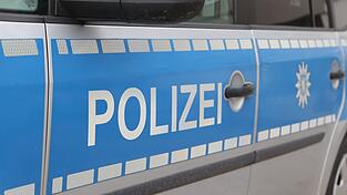 Nach einem extremen Schockanruf im oberfr&auml;nkischen Hof warnt die Kriminalpolizei davor, sich am Telefon unter Druck setzen zu lassen. (Symbolbild)