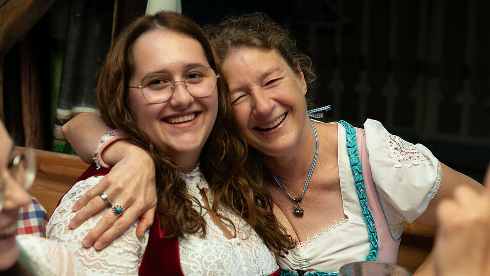 Die Partybilder vom Sonntag, 17. August, aus dem Festzelt Reisinger. Die Partybilder vom Sonntag, 17. August, aus dem Festzelt Reisinger.