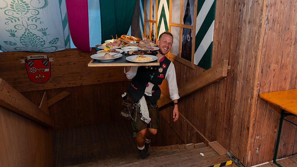 Die Partybilder vom Donnerstag, 17. August 2023, aus dem Festzelt Weckmann.