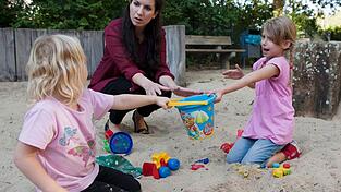 Streit kann Kinder stressen: Das sollten Sie nicht ignorieren. Streit kann Kinder stressen: Das sollten Sie nicht ignorieren.