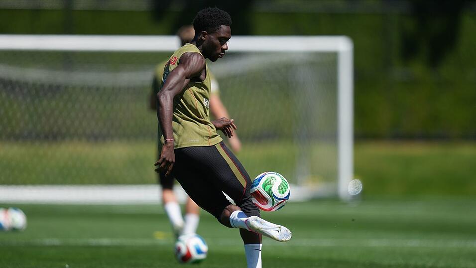 Ist im Training dabei: Alphonso Davies.
