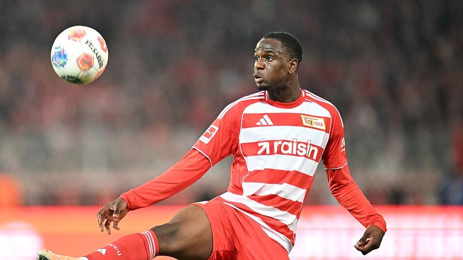 Beendete das Training angeschlagen: Union-Stürmer Ilyas Ansah. (Archivbild)