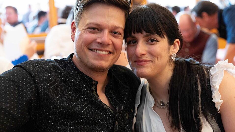 Die Partybilder vom Freitag, 7. August, aus dem Festzelt Krönner. Die Partybilder vom Freitag, 7. August, aus dem Festzelt Krönner.