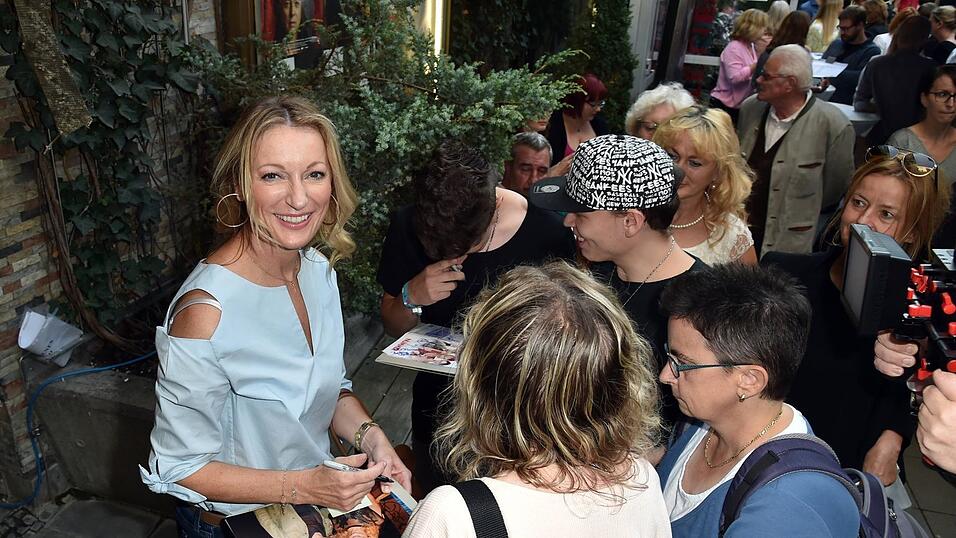Monika Gruber bei der Premiere von 'Moni´s Grill' im Atelier Kino in München am 7. September 2016. Monika Gruber bei der Premiere von 'Moni´s Grill' im Atelier Kino in München am 7. September 2016.