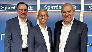 Das Vorstandsgremium der Sparda-Bank Ostbayern eG: Werner Dollinger, Michael Gruber und Dietmar Breu (von links).