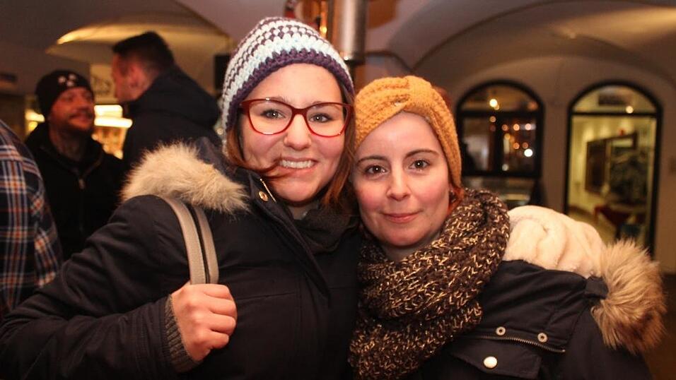 In Landshut lockten am Wochenende der Kunsthandwerkermarkt und die H&uuml;ttengaudi zahlreiche Besucher an.