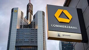 Vom Milliardengewinn der Commerzbank 2025 sollen die Aktion&auml;rinnen und Aktion&auml;re des Dax-Konzerns profitieren - zu einem gro&szlig;en Teil also auch die Unicredit. (Archivbild)