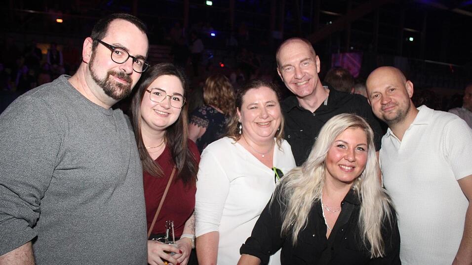 Auf der Eskara &Uuml;30-Party in Essenbach war wieder viel los.