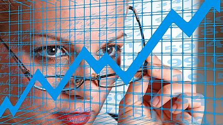 Aktien sollten sorgfältig analysiert werden. Hierbei können wichtige Kennzahlen helfen.