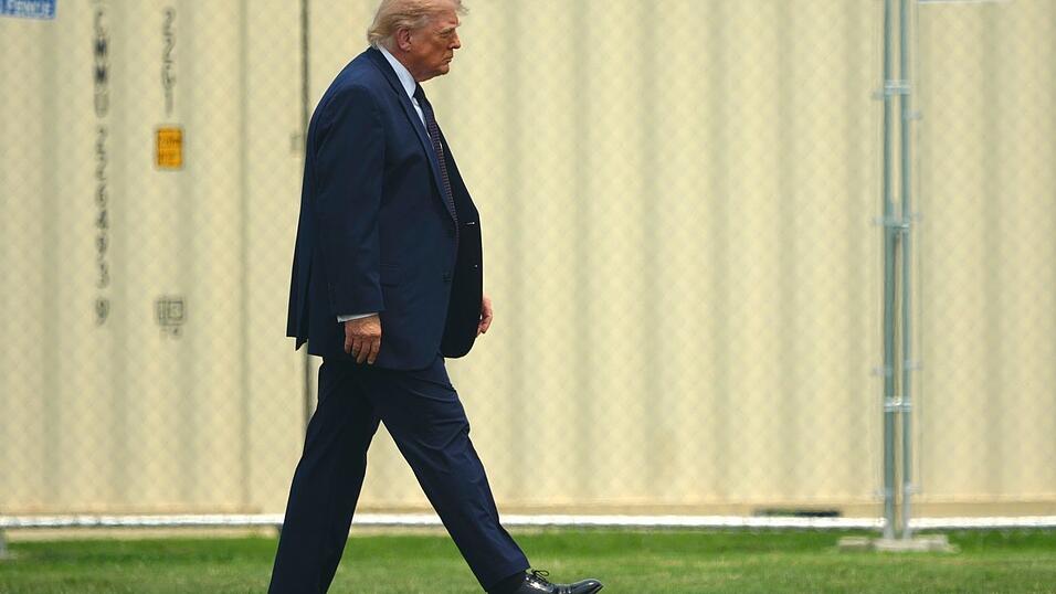 Eines der Lieblingswörter von US-Präsident Trump: Zölle. (Archivbild) Eines der Lieblingswörter von US-Präsident Trump: Zölle. (Archivbild)