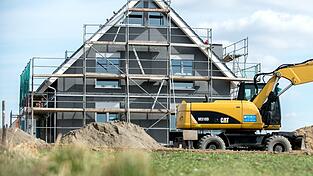 F&ouml;rdermittel gibt es f&uuml;r H&auml;user mit bestimmtem Energiestandard und umweltfreundlicher Heizung. (Illustration)