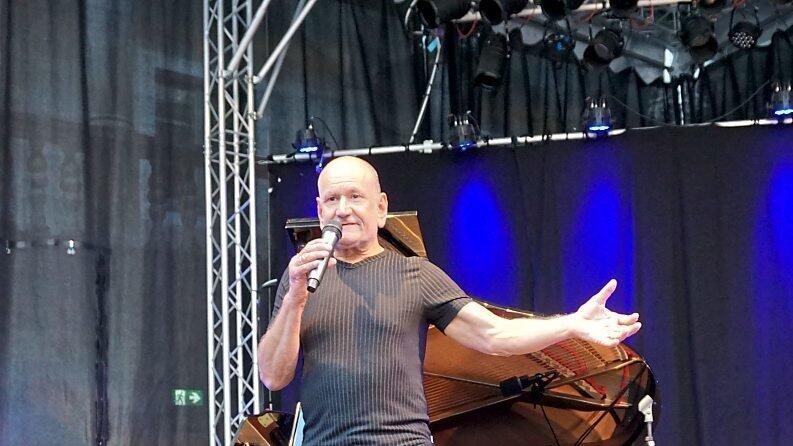 Veranstalter Alexander Bolland begrüßte die Gäste.