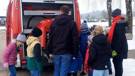 Das Feuerwehrauto ist Thema der n&auml;chsten Gruppenstunde.