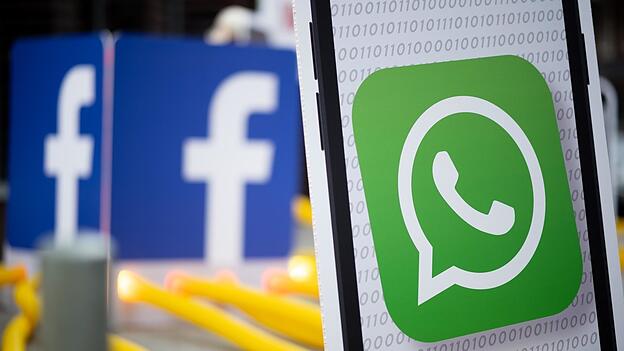 Zu lesen war der Spruch &bdquo;Ich bin der Henker der deutschen Richter aufgrund des mir von Russland verliehenen Rechts&ldquo; als WhatsApp-Motto des Angeklagten.