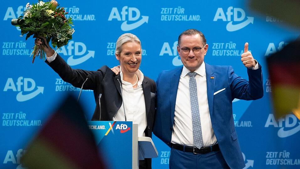 Noch vor der Debatte über das Wahlprogramm bestimmten die Delegierten die Co-Vorsitzende, Alice Weidel, zur Kanzlerkandidatin der AfD für die Bundestagswahl am 23. Februar.