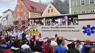Am Faschingssamstag wird der Mainburger Marktplatz zur Faschingshochburg. Die Stadt bezuschusst das Spektakel weiterhin.