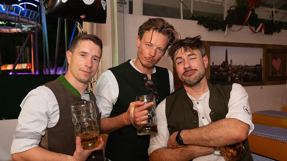 Die Partybilder vom Sonntag, 13. August 2023, aus dem Festzelt Greindl. Die Partybilder vom Sonntag, 13. August 2023, aus dem Festzelt Greindl.