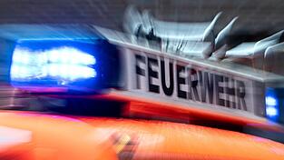 In einer Senioren-Wohnanlage in Rednitzhembach ist ein Feuer ausgebrochen (Symbolbild). In einer Senioren-Wohnanlage in Rednitzhembach ist ein Feuer ausgebrochen (Symbolbild).