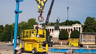 Festzelte, Buden und Fahrgesch&auml;fte werden hier in den kommenden Wochen nach und nach aufgebaut. (Archivbild)