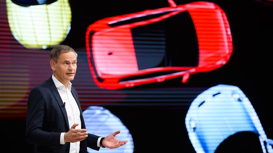 VW-Chef Blume verkündet einen Gewinneinbruch.