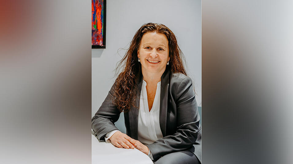 Christine Trapp will die erste Bürgermeisterin in der Geschichte Dingolfings werden. Christine Trapp will die erste Bürgermeisterin in der Geschichte Dingolfings werden.