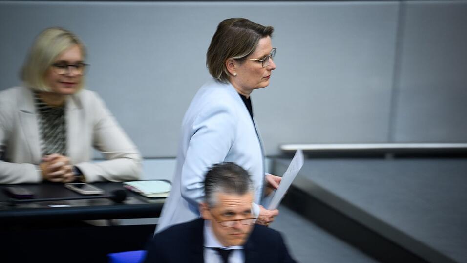 Justizministerin Stefanie Hubig sieht das beschlossene Gesetz als wichtigen Schritt. Justizministerin Stefanie Hubig sieht das beschlossene Gesetz als wichtigen Schritt.