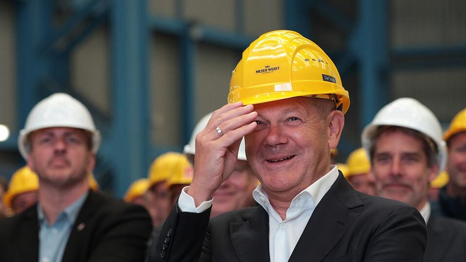 Ex-Bundeskanzler Scholz bezeichnete die Meyer Werft als «industrielles Kronjuwel». (Archivbild) Ex-Bundeskanzler Scholz bezeichnete die Meyer Werft als «industrielles Kronjuwel». (Archivbild)