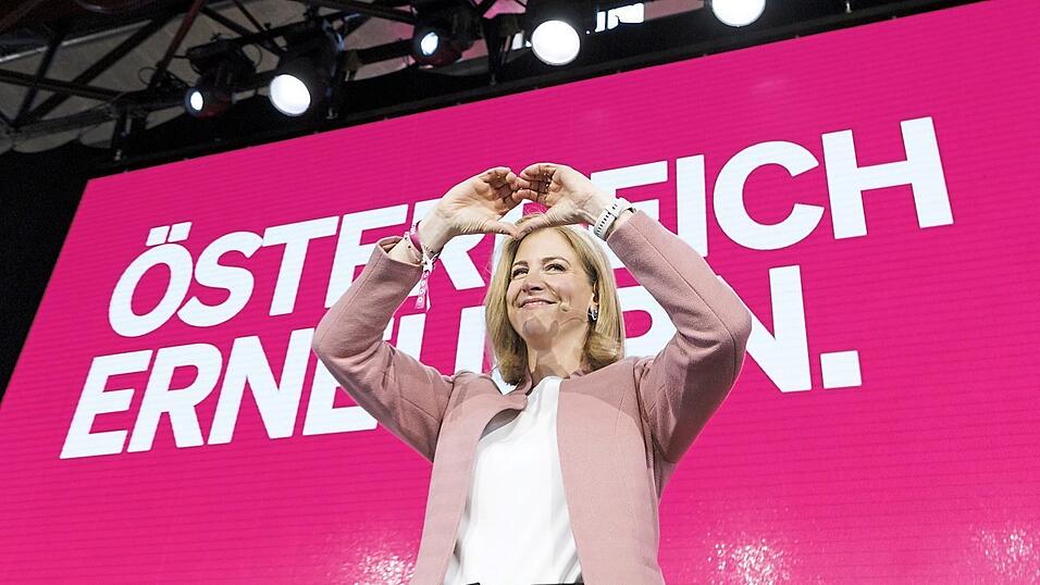 Die Neos um Parteichefin und Österreichs Europaministerin Beate Meinl-Reisinger initiieren gerade eine Pensionsdebatte. Die Neos um Parteichefin und Österreichs Europaministerin Beate Meinl-Reisinger initiieren gerade eine Pensionsdebatte.